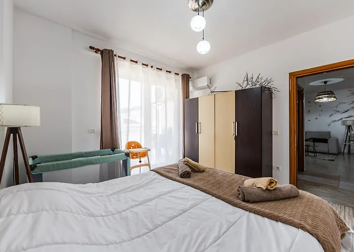 Vollga Seafront Promenade Apartments - Full Sea View Apartament