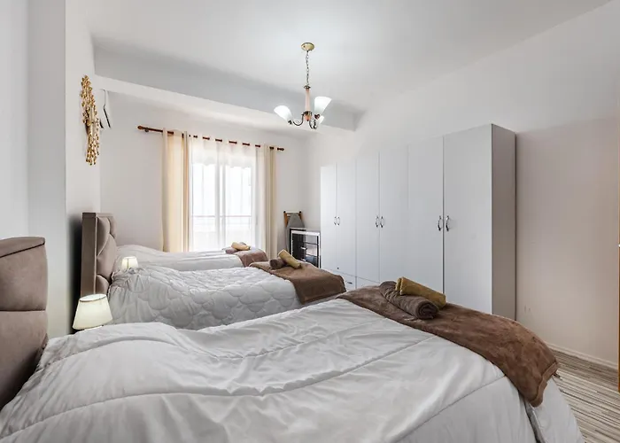 Apartament Vollga Seafront Promenade Apartments - Full Sea View Durrës