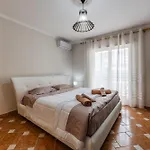 Vollga Seafront Promenade Apartments - Full Sea View Апартаменты
