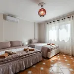 Vollga Seafront Promenade Apartments - Full Sea View *
