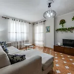Vollga Seafront Promenade Apartments - Full Sea View Апартаменты Дуррес