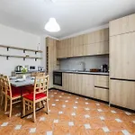 Vollga Seafront Promenade Apartments - Full Sea View Апартаменты Дуррес