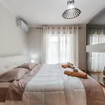 Vollga Seafront Promenade Apartments - Full Sea View * Durrës
