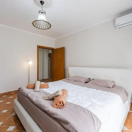Appartamento Vollga Seafront Promenade - Full Sea View