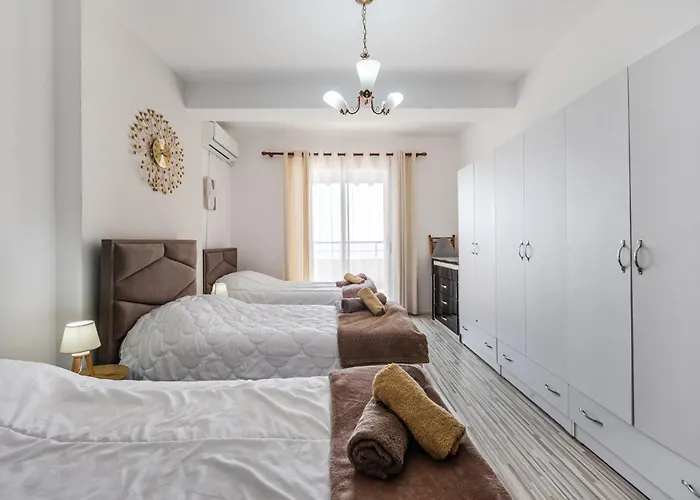 Apartment Vollga Promenade With Full Sea And Old Town View 1