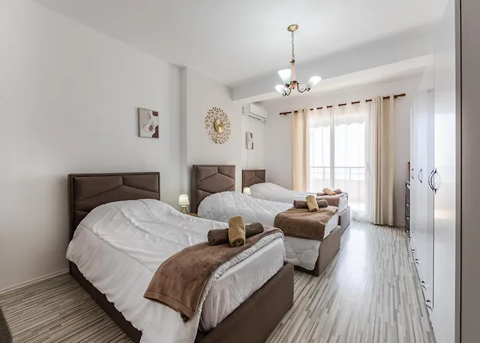 Apartment Vollga Promenade With Full Sea And Old Town View 1