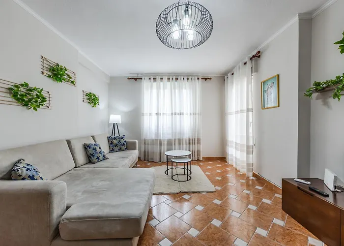 Apartment Vollga Promenade With Full Sea And Old Town View 1